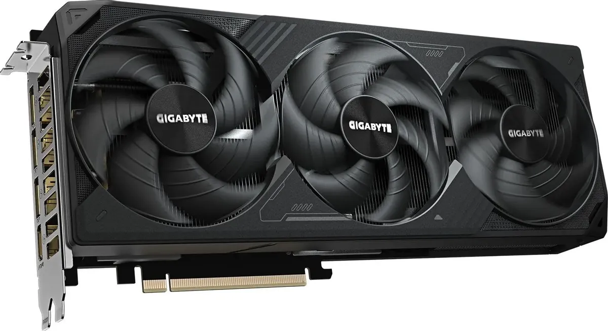 Gigabyte RTX 5070 Ti WindForce 3X вид спереди три вентилятора охлаждения чёрный корпус разъём питания