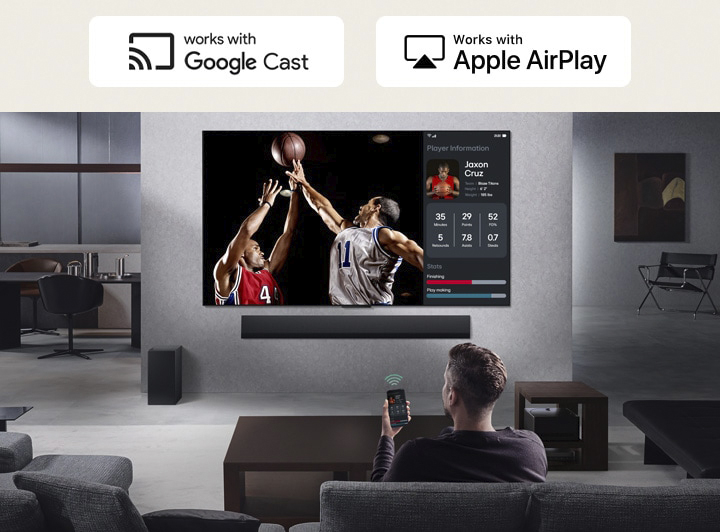 Multi View на OLED42C5 — трансляция экрана смартфона на телевизор. На одной половине экрана баскетбольный матч, на другой — статистика с телефона.
