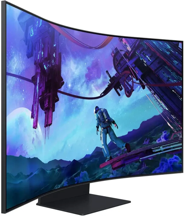 Samsung Odyssey Ark S55CG97WNI вид под углом — изогнутая панель с игровым sci-fi контентом
