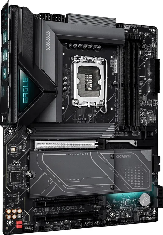 Gigabyte Z890 Eagle Plus вид сверху — сокет LGA 1851, слоты PCIe и радиатор VRM